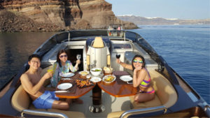 Dining  on the  motor yacht