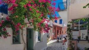 Walk in the picturesque alleys of Halki