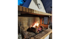 The traditional oven usually  used at the cooking classes